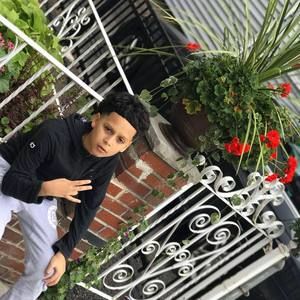 Meet your Posher, Aj